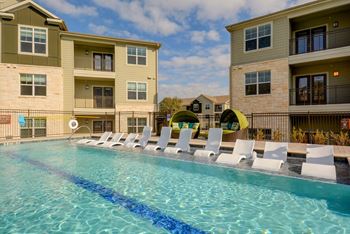 Grand pool with massive sundeck
